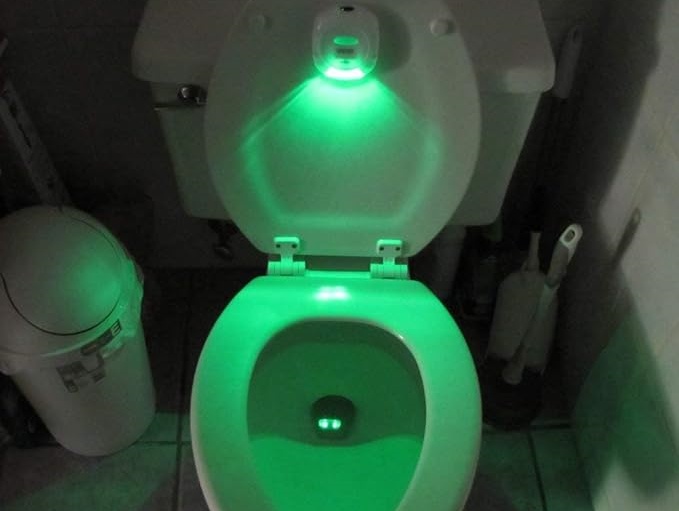 Toilet bowl light